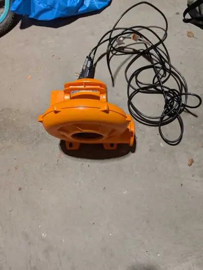 air blower used for Little Tikes Jump n' Slide bounce house. Used sparingly for one season. stored i...