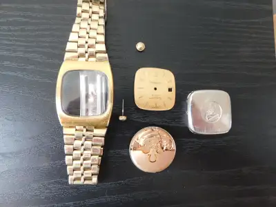 For restoration, for all Omega fans and collectors. Gold plated vintage Omega Constellation with aut...