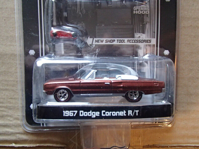 1:64 Greenlight Hobby Collection Ser 1 1967 Dodge Coronet R/T in Toys & Games in Sarnia - Image 3