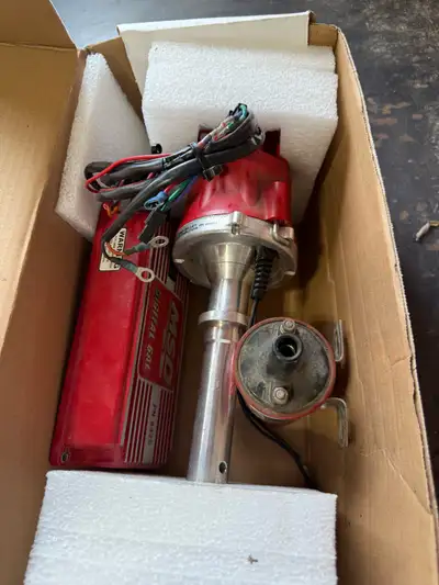6AL Box and Distrbutor with coil. All works perfect. Just switched to EFI