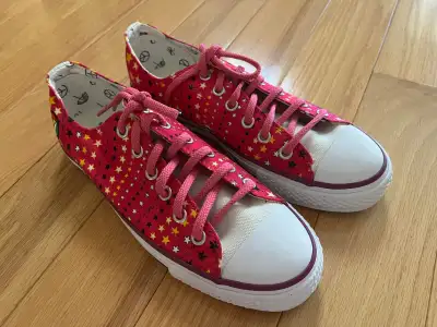 Arnold Palmer Shoes for Women, View more