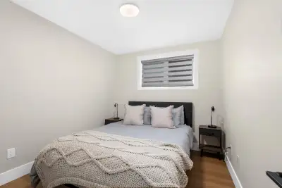 Modern & Spacious Dieppe Townhouse – 3BR~ Long Term stay welcome, View more