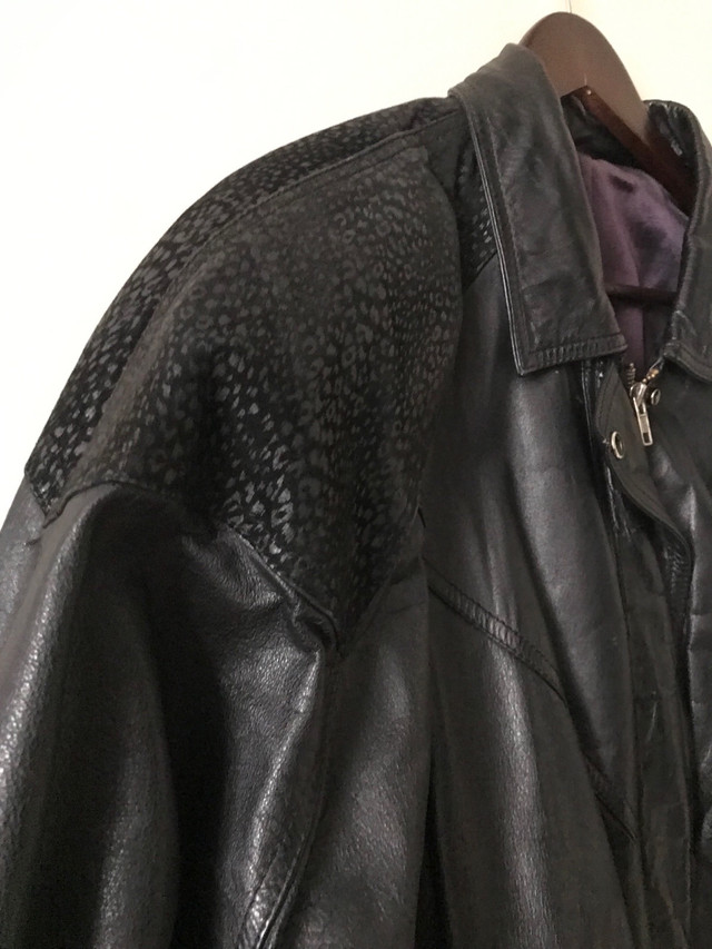 Manteau de cuir Vintage année 80’ dans Art et objets de collection  à Longueuil/Rive Sud - Image 3