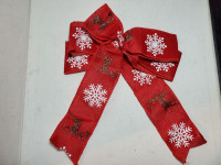 Christmas red ribbon with deer & snowflakes brand new/ruban noël
