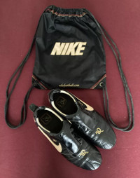Nike Tiempo FG Ronaldinho R10 Black/Gold soccer cleats size 12