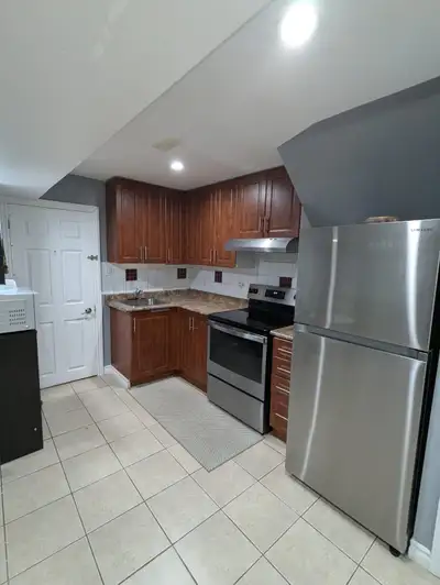 One Bedroom Bsmt Apartment***Prime Location***