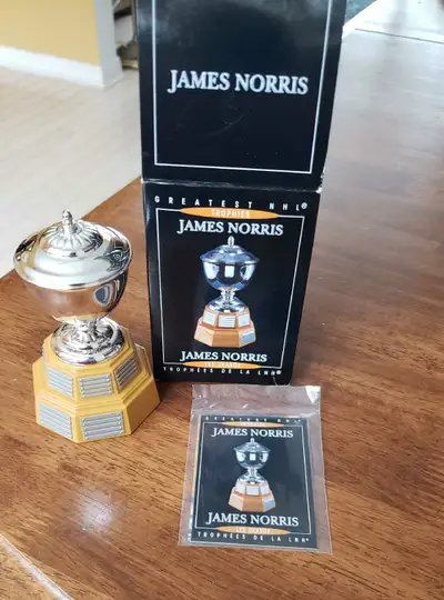 McDonald's Replica NHL James Norris Trophy 2003 *New in Box*, View more