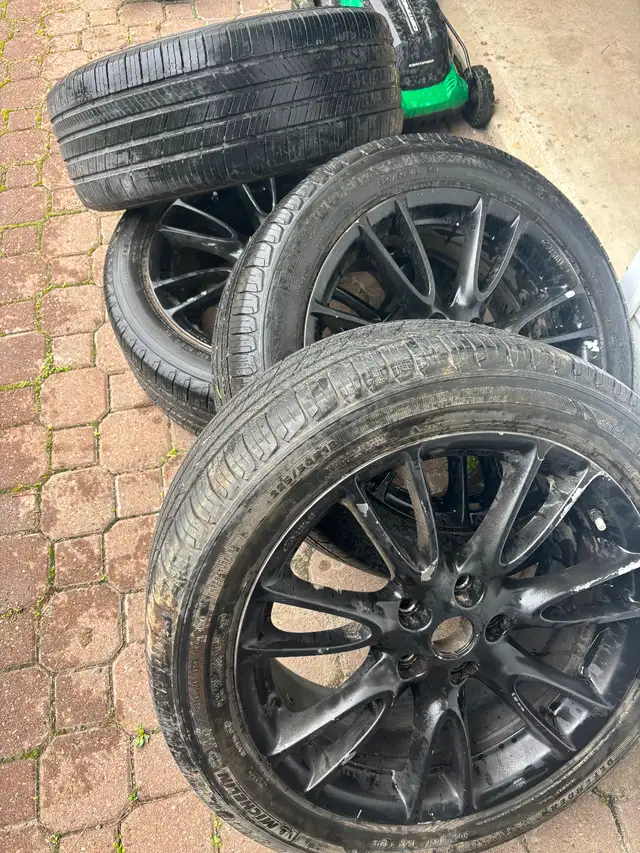 summer tires 17" and 18" in Tires & Rims in Longueuil / South Shore - Image 2