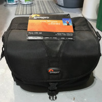 LowePro Rezo 190AW Camera Bag
