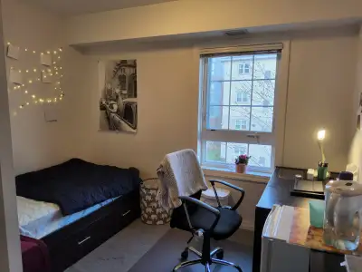 I am subletting my Fully furnished Private bedroom from May-August 2026. *Female students only* *Pri...