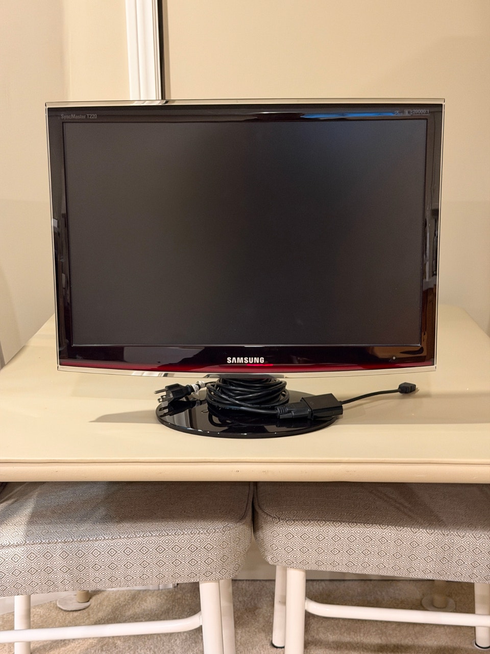 Samsung T220 22 inch Computer Monitor | Monitors | Oakville / Halton ...