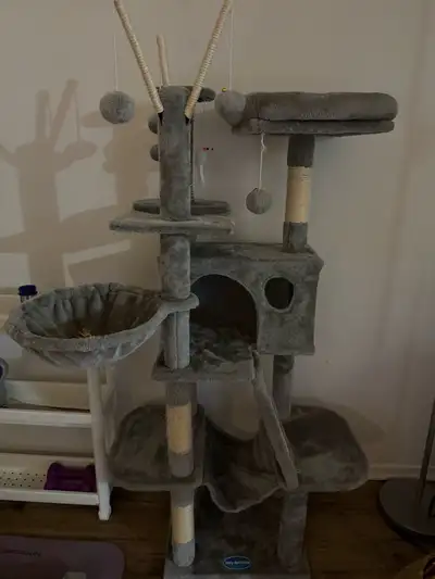 cat tree, View more