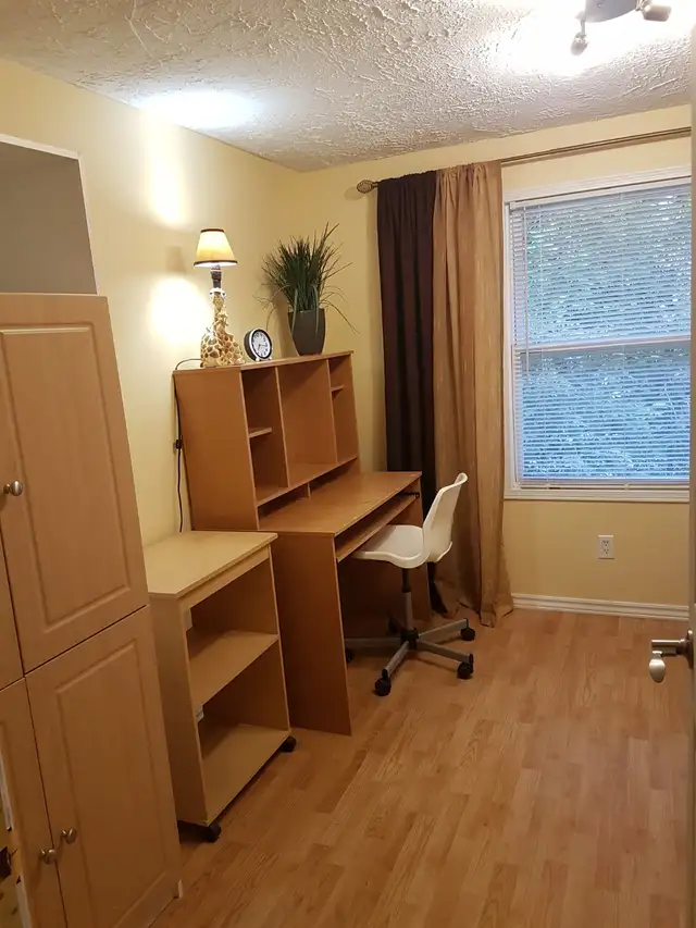 (Female Only) Room For Rent Near UWO Campus