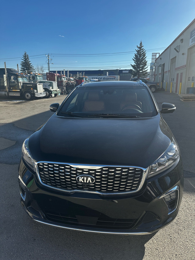 Kia Sorento SX AWD  Excellent condition in Cars & Trucks in Calgary