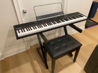 LIKE NEW Electric Keyboard, Stand and Bench