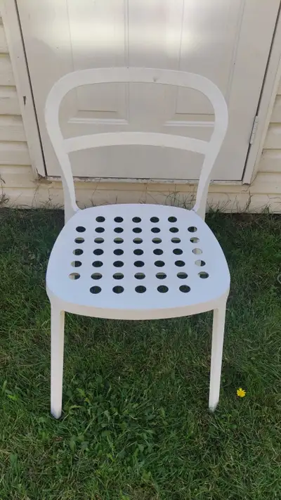 chaise/ chair, View more