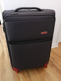 Grande valise légère