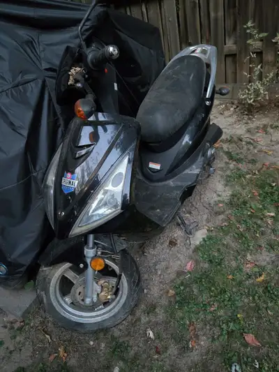 C25 OMC Model Black/Grey scooter for sale in 'as is' condition for best cash offer. Ready for annual...