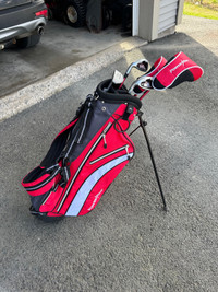 Junior Golf Clubs LH w/stand bag 