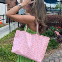 Luxury pink goyard tote bag