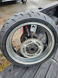 Suzuki gsxr 1000 rear rim with tire.