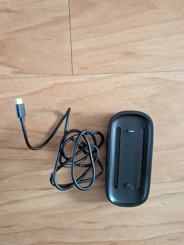 Charging Station for Magic Mouse 2 and Wireless Charging QI Cell in General Electronics in Oshawa / Durham Region - Image 2