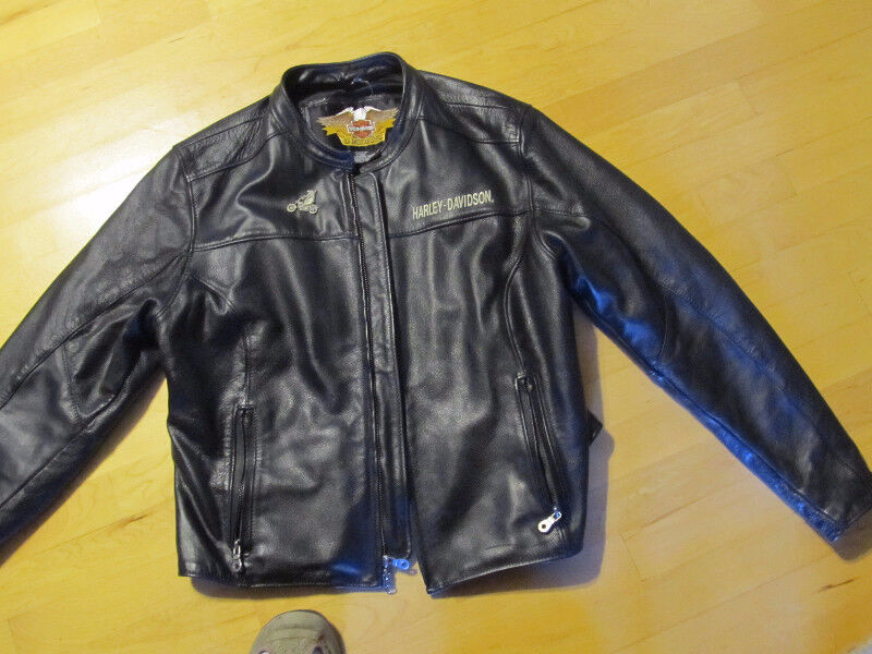 Genuine Harley Davidson Woman's motorcycle jacket for sale Multiitem