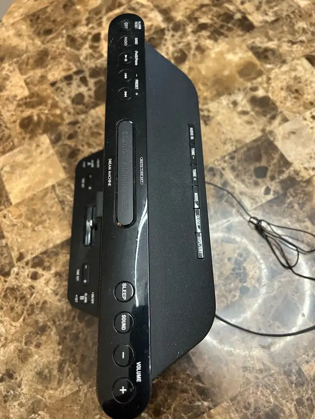 IPhone Dock/Speaker63235014085633122