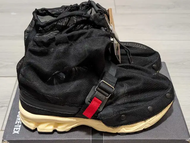 DS Asics x Beams "Mosquito Net" Gel Kayano 14 GTX - Size 8.5/10 in Men's Shoes in Mississauga / Peel Region - Image 3