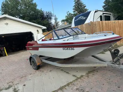 1983 Edson 16 ft boat with 90 hp Johnson V4 Motor Motor will need a tune up as it stalls when runnin...
