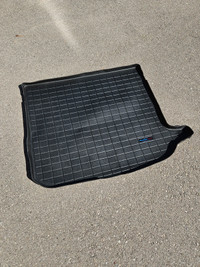 GLC300 Coupe Trunk/Cargo liner 