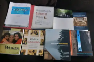 Textbooks for psychology courses at York University. All prices negotiable. All in good condition un...
