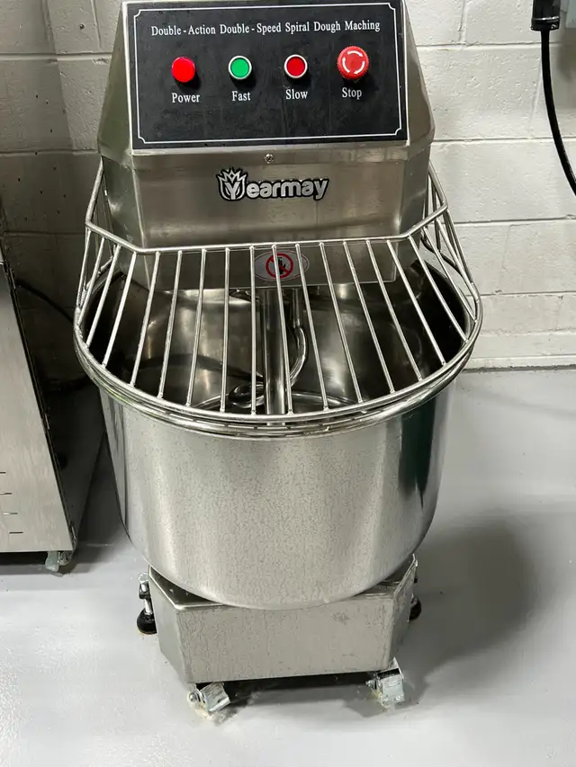 LARGE 80L Industrial Food Mixer – MF-SSD-80 (2600W, 220V) in Industrial Kitchen Supplies in City of Toronto - Image 4