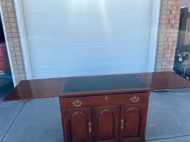 cherry wood buffet cabinet in Hutches & Display Cabinets in Edmonton - Image 2
