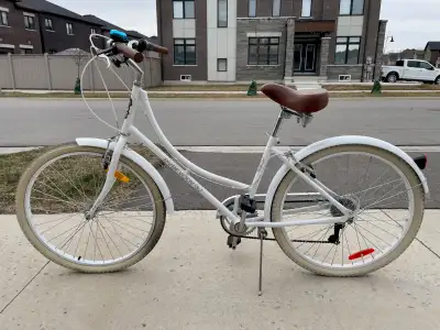 Everyday Kensington Women Cruiser Comfort Bike, View more