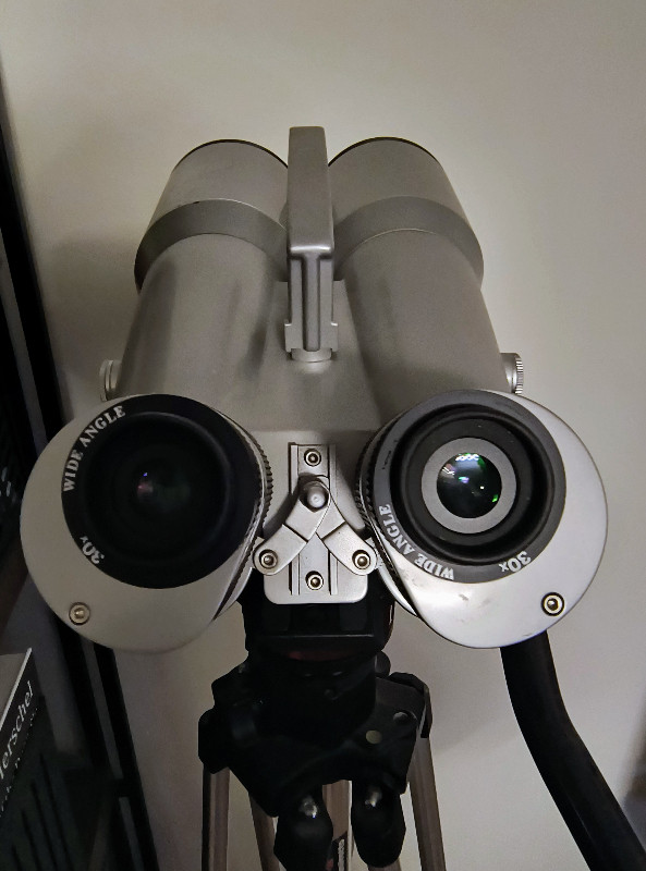 Big binocular package. Miayuchi Night Otus 22/30x77mm in Hobbies & Crafts in Markham / York Region - Image 3