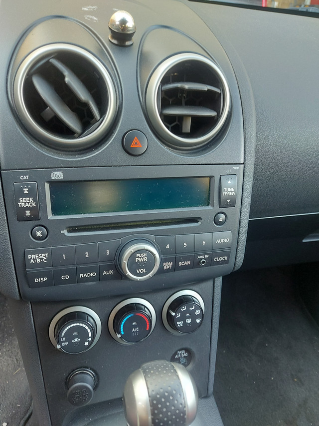 2008 NISSAN ROGUE SL AWD in Cars & Trucks in London - Image 3