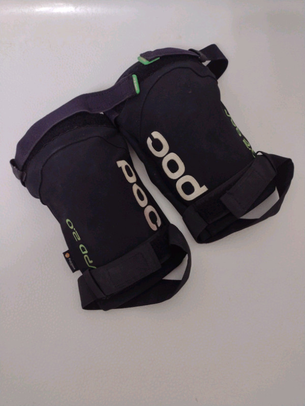 POC VPD 2.0 Elbow Pads (size XL) in Other in Calgary