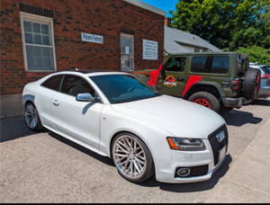 2011 Audi S5 Premium