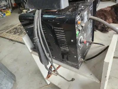 Power Fist Mig-136 Welder For Sale, View more