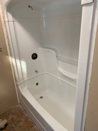 Mirolin tub/shower