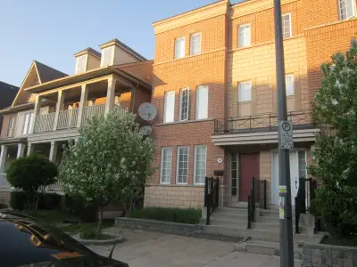 Room for student rent at York U & Seneca College