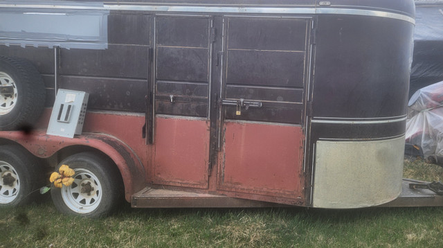 Saddles for sale,horse gear, horse trailer,and horse in Equestrian & Livestock Accessories in Edmonton - Image 3