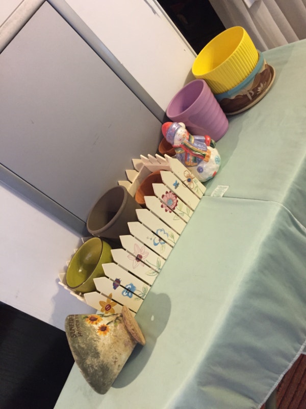 Lot of 21 SmallMedium CeramicPlasticWood Planter Pots Outdoor