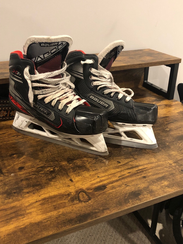 Bauer Vapor  Goalie skates size 8.5D in Hockey in Winnipeg - Image 3