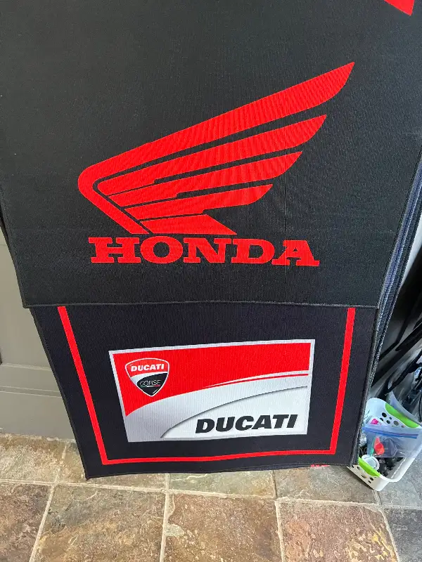 Triumph motorcycle display carpets runner mats rug yoga garage in Other in Barrie - Image 10