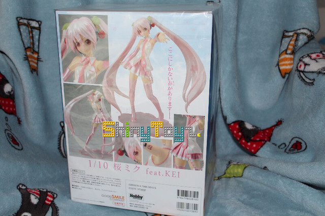 [ShinyToyz] Hobby Japan Vocaloid Sakura Hatsune Miku feat KEI in Arts & Collectibles in City of Montréal - Image 2