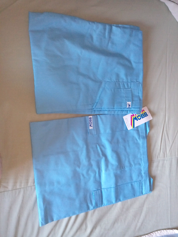 Hospital nursing uniform completely
Brand MOBB in Other in City of Montréal - Image 10
