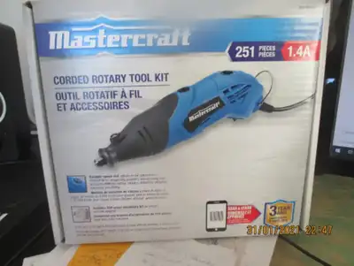 Outil rotatif à fil et accesoires Mastercraft - Prix 40$ NEUF, View more
