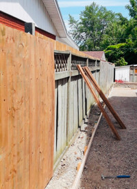 Fence Installations & Repairs